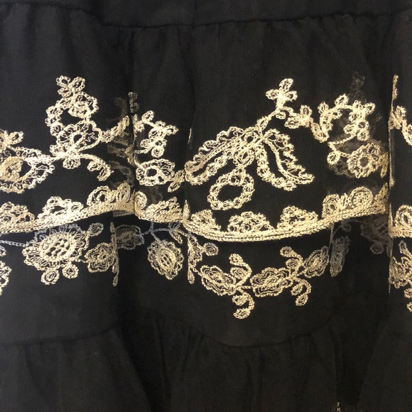 BCBG lace dress - Picture 7 of 11